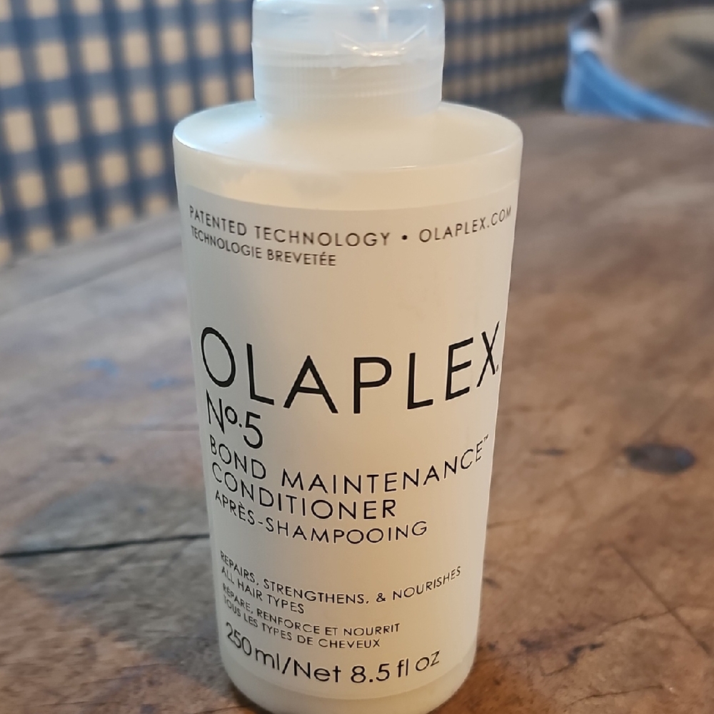OLAPLEX No.5 Bond Maintenance Conditioner